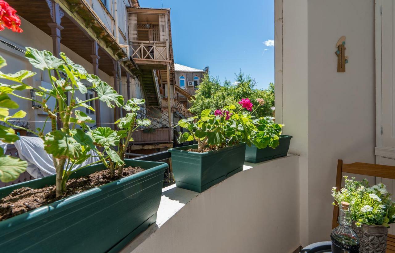 Irina'S Cozy Apartment #21 Tbilisi ภายนอก รูปภาพ